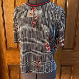 Gypsies and Moondust plaid/floral polyester top size L